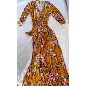 Gorgeous Janette Fashion Dress. *NEW*